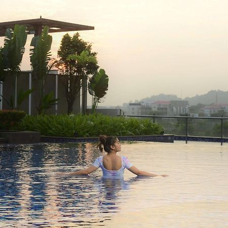 Radisson Blu Hotel Guwahati Dış mekan fotoğraf